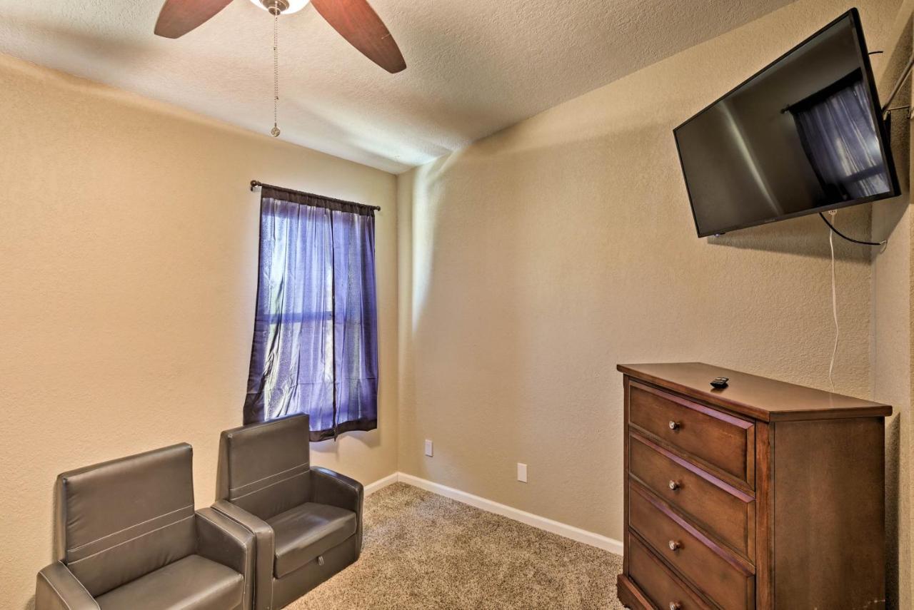 Lake Havasu Home With Pool And Mtn Views, Near Marina Lake Havasu City Dış mekan fotoğraf
